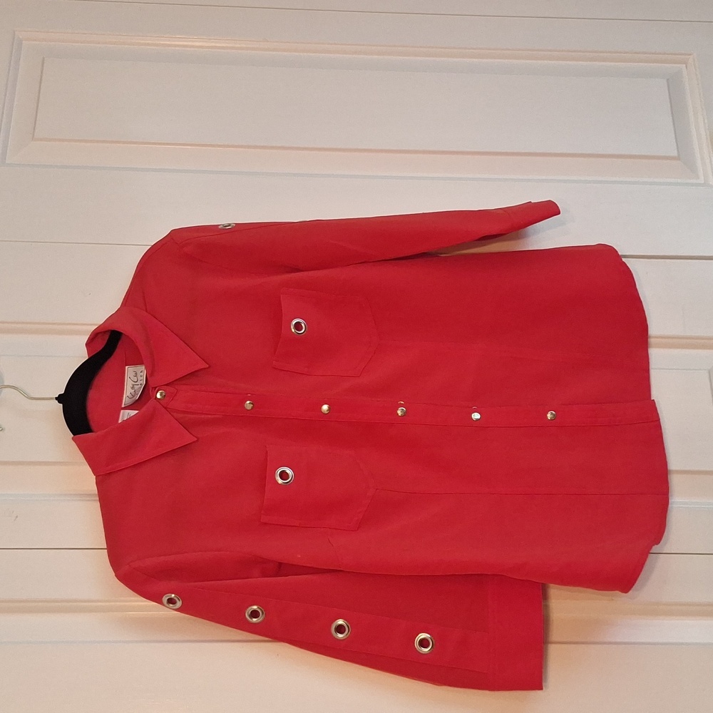 Front snap blouse